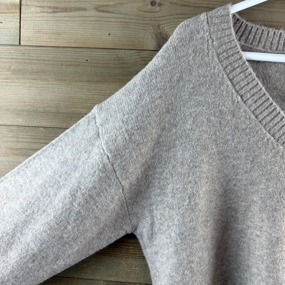 Lucky Brand Womens Sweater Vneck Oversized Soft Minimalist Preppy Size Large - Picture 4 of 8
